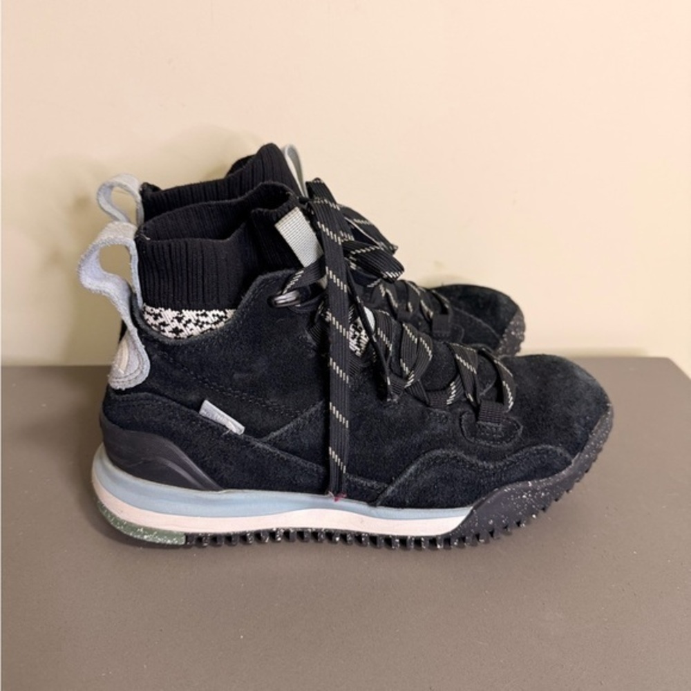 Women’s The North Face Back To Berkeley III Waterproof Boots